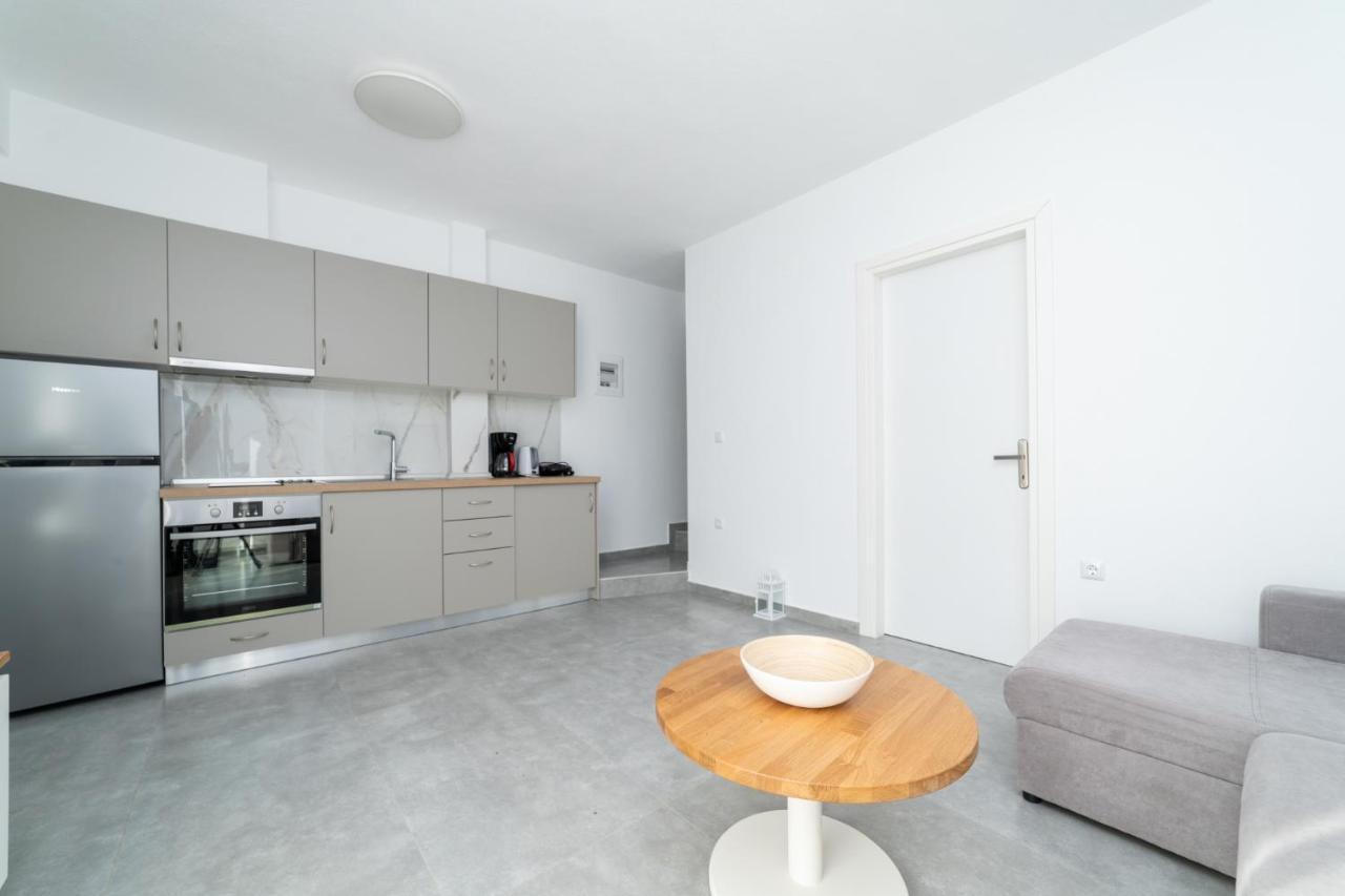 Dionysos Residential Complex Apartment Ofrinion Ngoại thất bức ảnh
