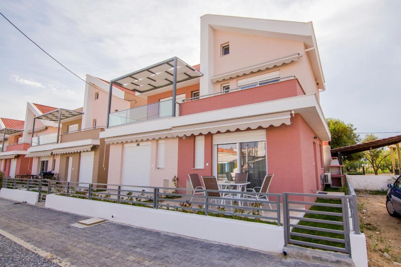 Dionysos Residential Complex Apartment Ofrinion Ngoại thất bức ảnh