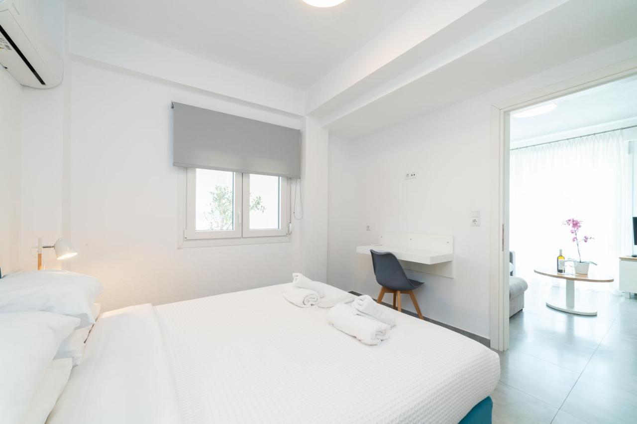Dionysos Residential Complex Apartment Ofrinion Ngoại thất bức ảnh
