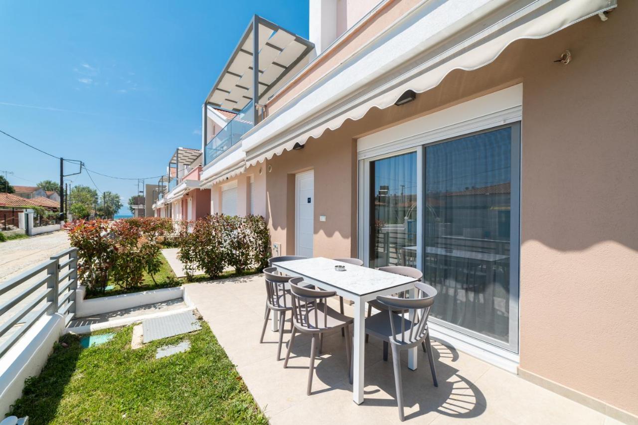 Dionysos Residential Complex Apartment Ofrinion Ngoại thất bức ảnh