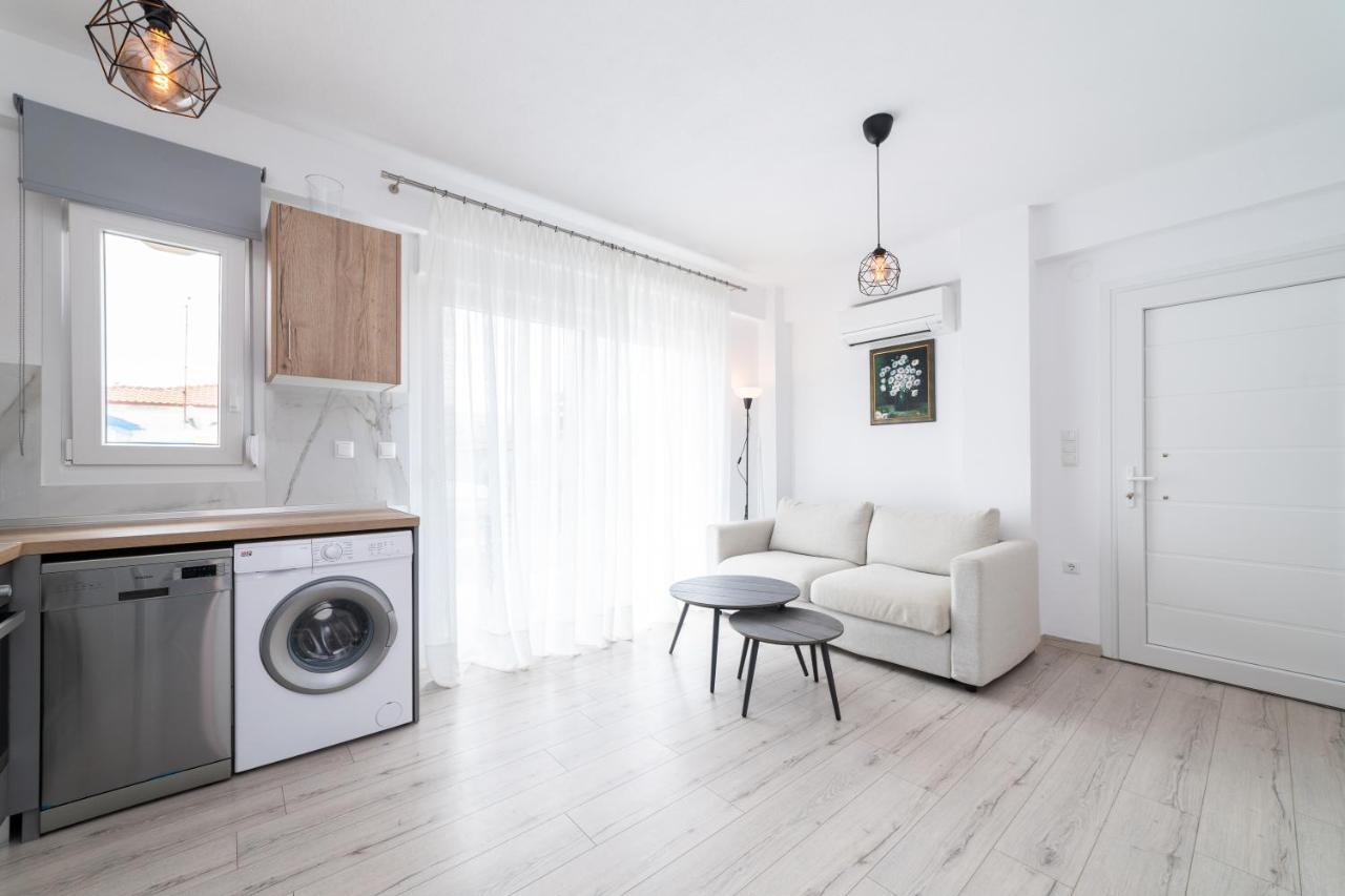 Dionysos Residential Complex Apartment Ofrinion Ngoại thất bức ảnh