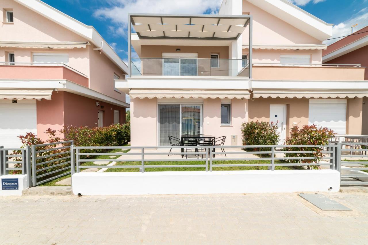 Dionysos Residential Complex Apartment Ofrinion Ngoại thất bức ảnh